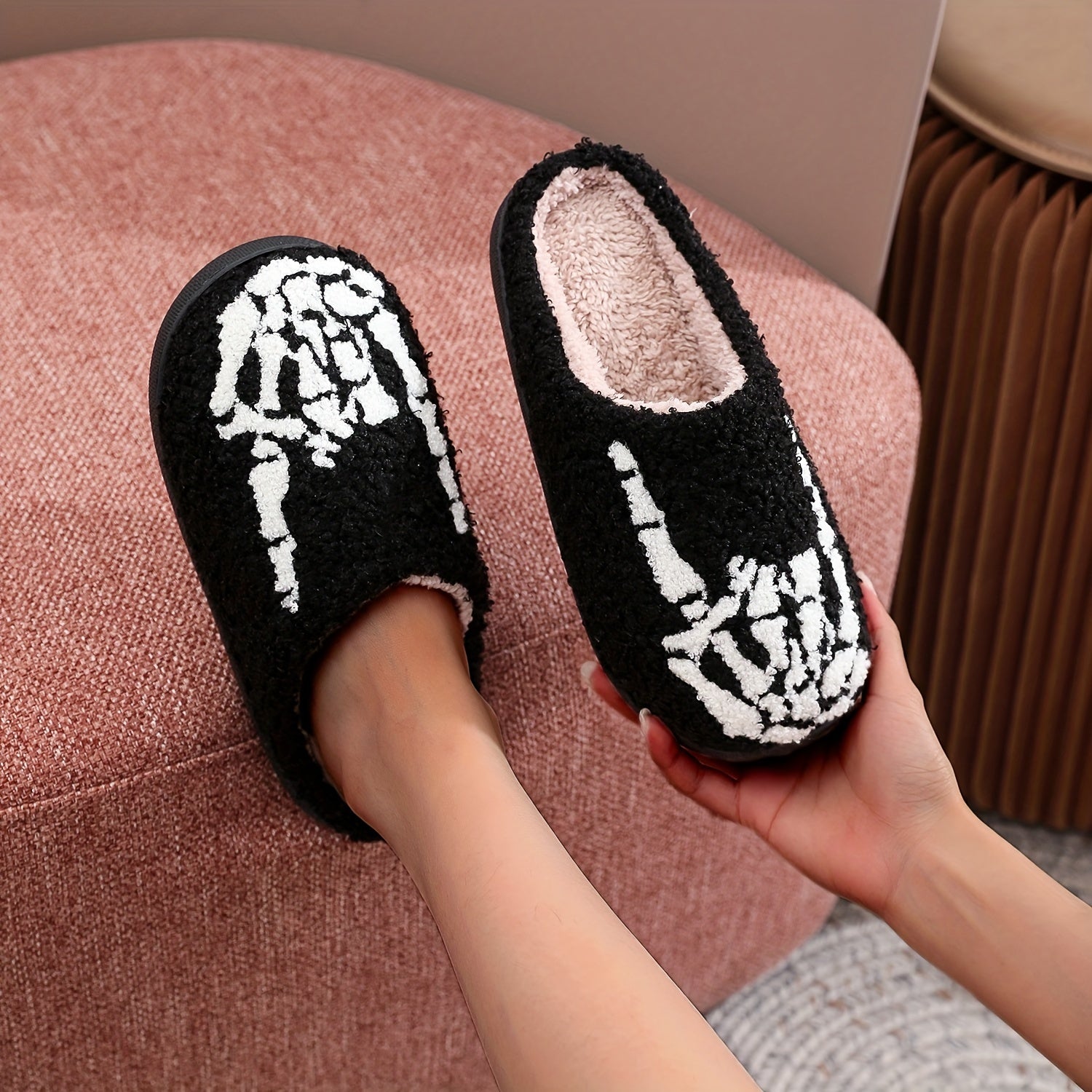 Black and white skeleton skull plush slip-on slippers
