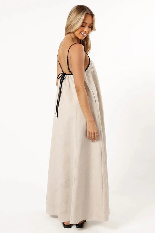 Akisha Open-Back Linen Maxi Dress – Minimalist A-Line Summer Dress | Effortless Coastal Elegance