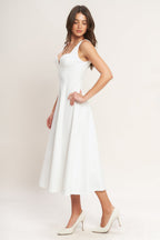 Solid Sweetheart Neck Sleeveless Circle Skirt Midi Dress