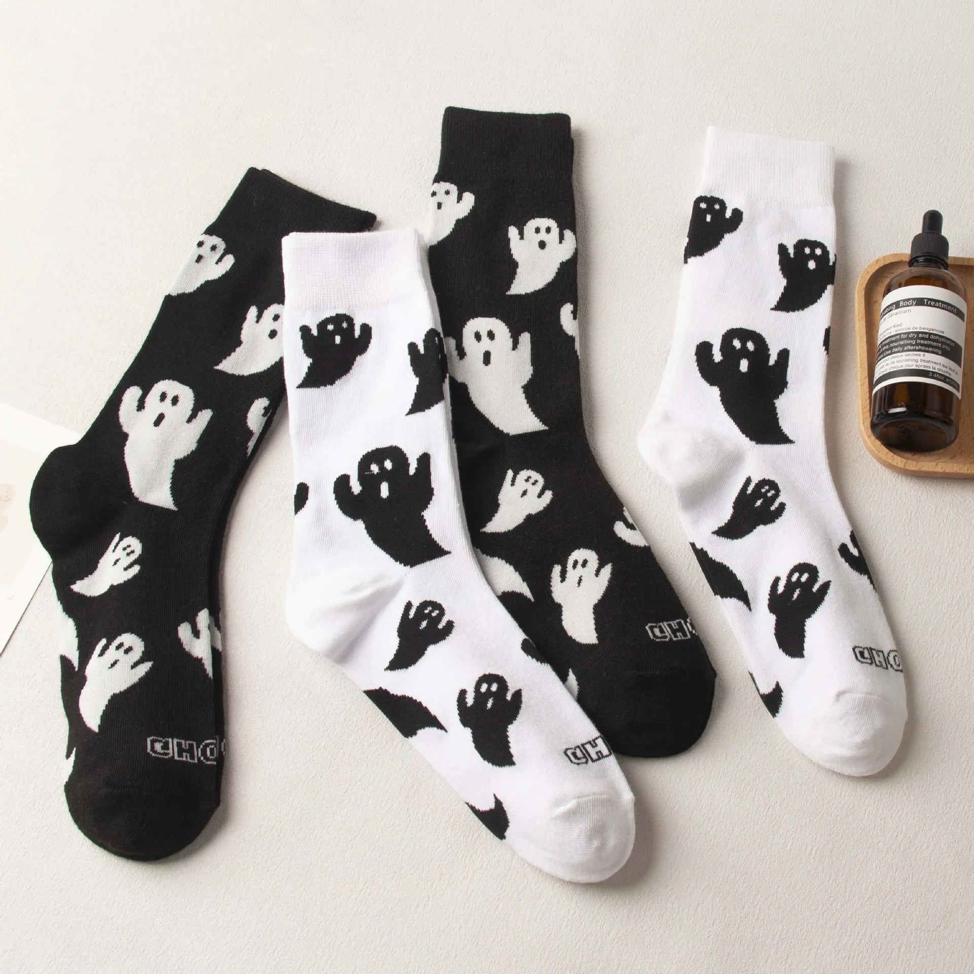 Halloween Ghost Print Socks - Funny Cosplay Crew Socks for Men & Women